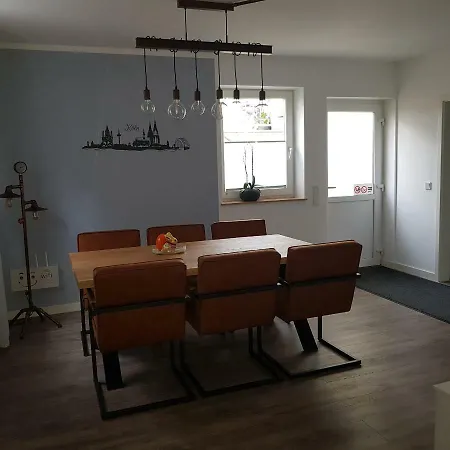 Petit Bagage 2019 Neueroeffnung * Sankt Augustin